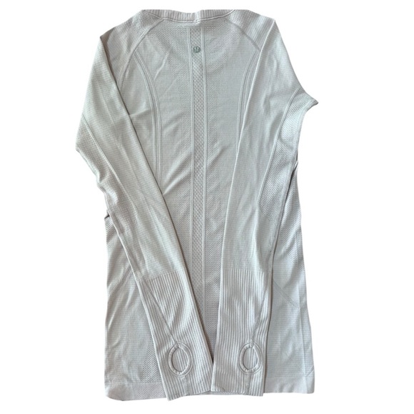 Lululemon Swiftly Tech Long Sleeve Crew Smoky Blush Light Pink Thumbholes Sz 4 - Picture 4 of 9